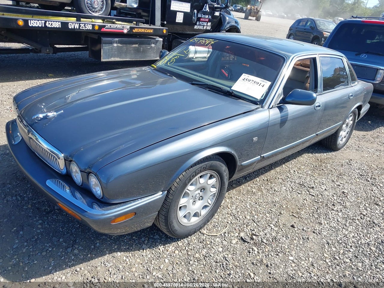 1998 JAGUAR XJ8 · 2/11