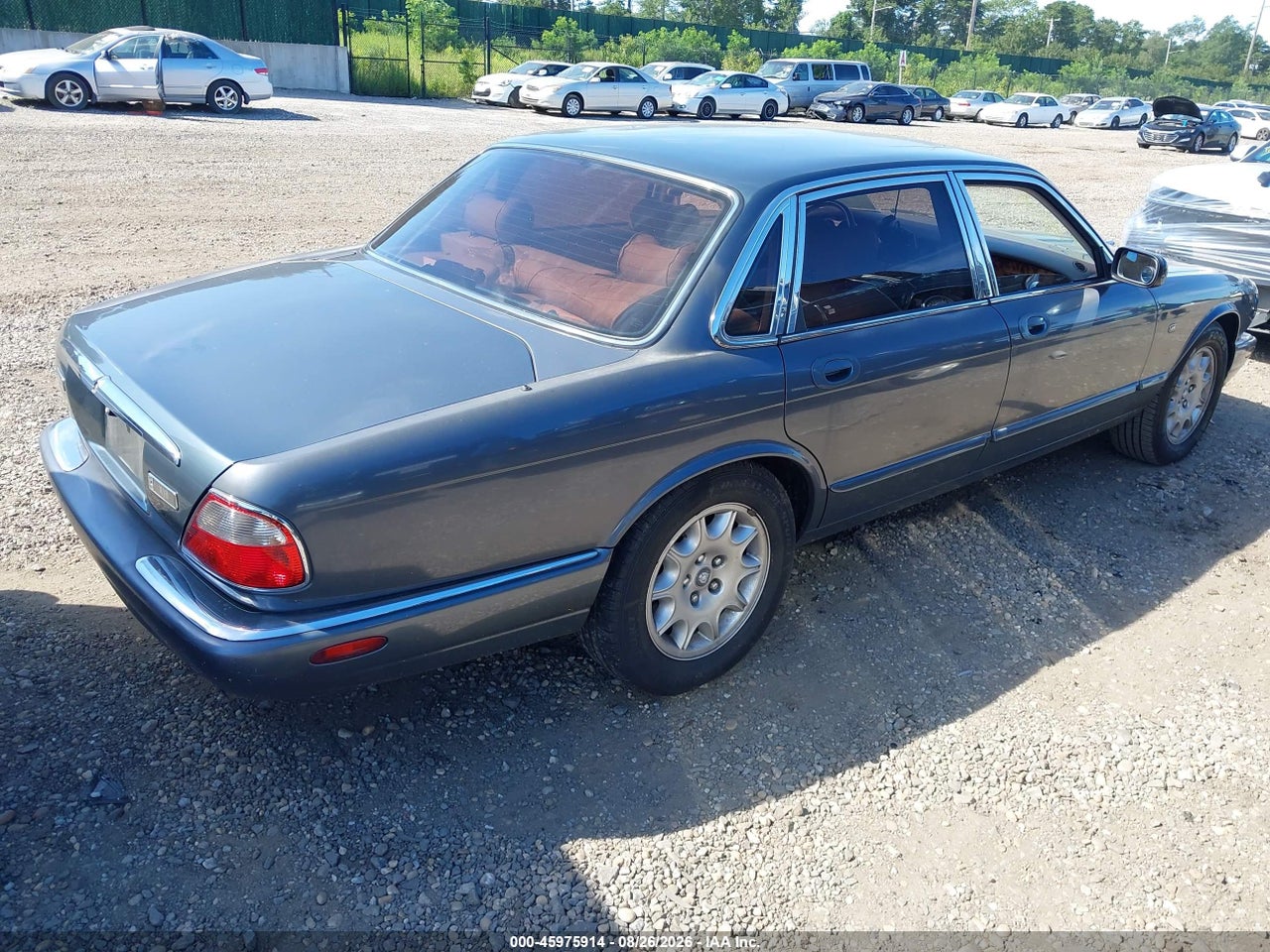 1998 JAGUAR XJ8 · 4/11