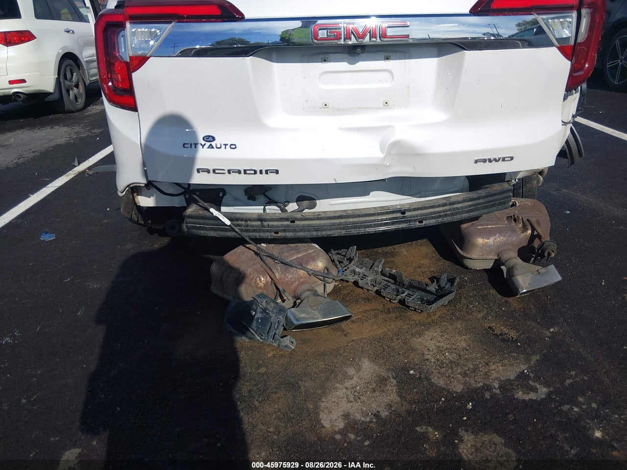 2021 GMC ACADIA AWD DENALI · 6/10