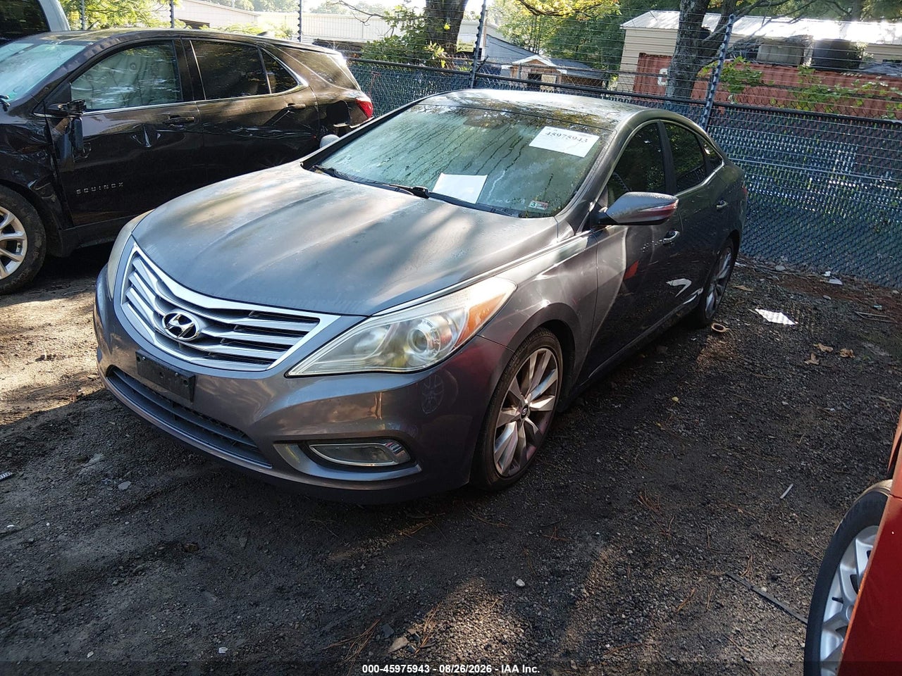 2012 HYUNDAI AZERA   · 2/11