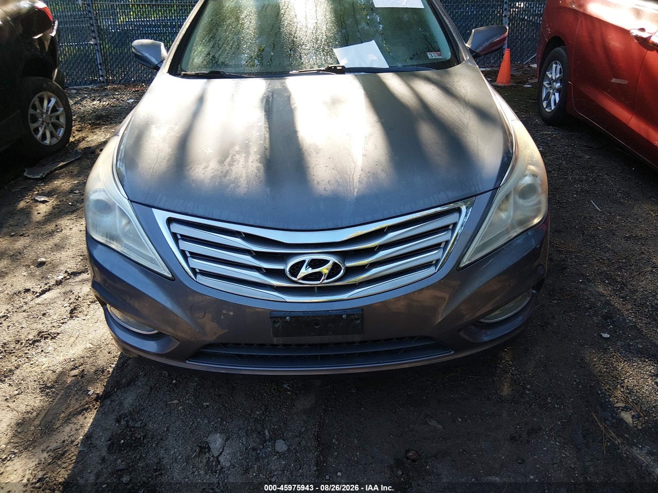 2012 HYUNDAI AZERA   · 6/11