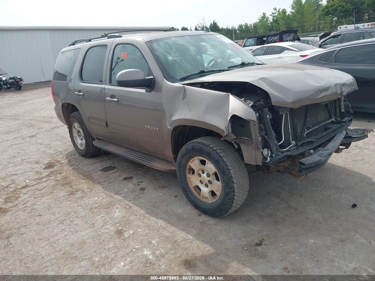 1GNSCAE07BR****** · 2011 CHEVROLET TAHOE LS
