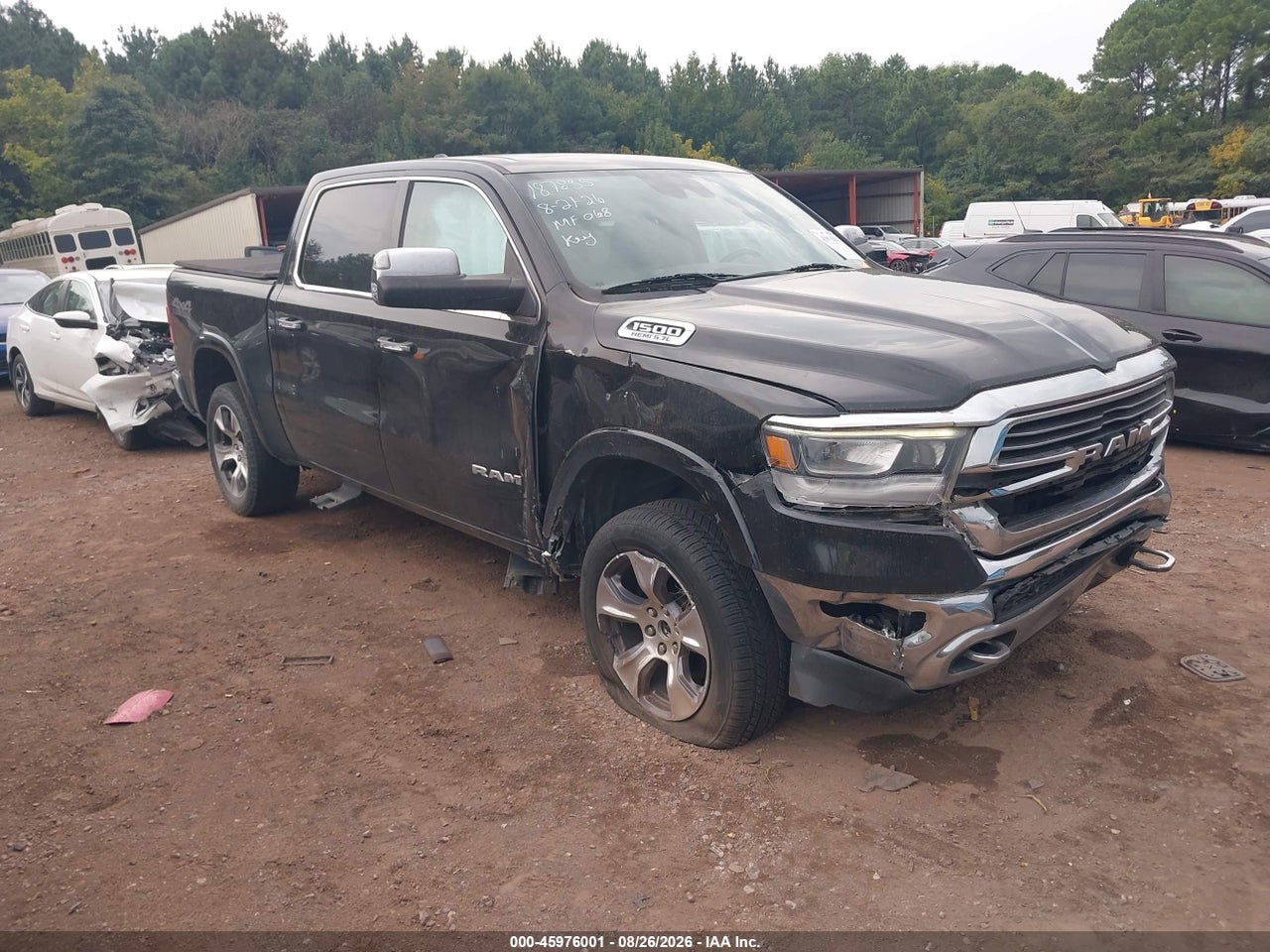 1C6SRFJT1KN****** · 2019 RAM 1500 LARAMIE  4X4 5'7 BOX