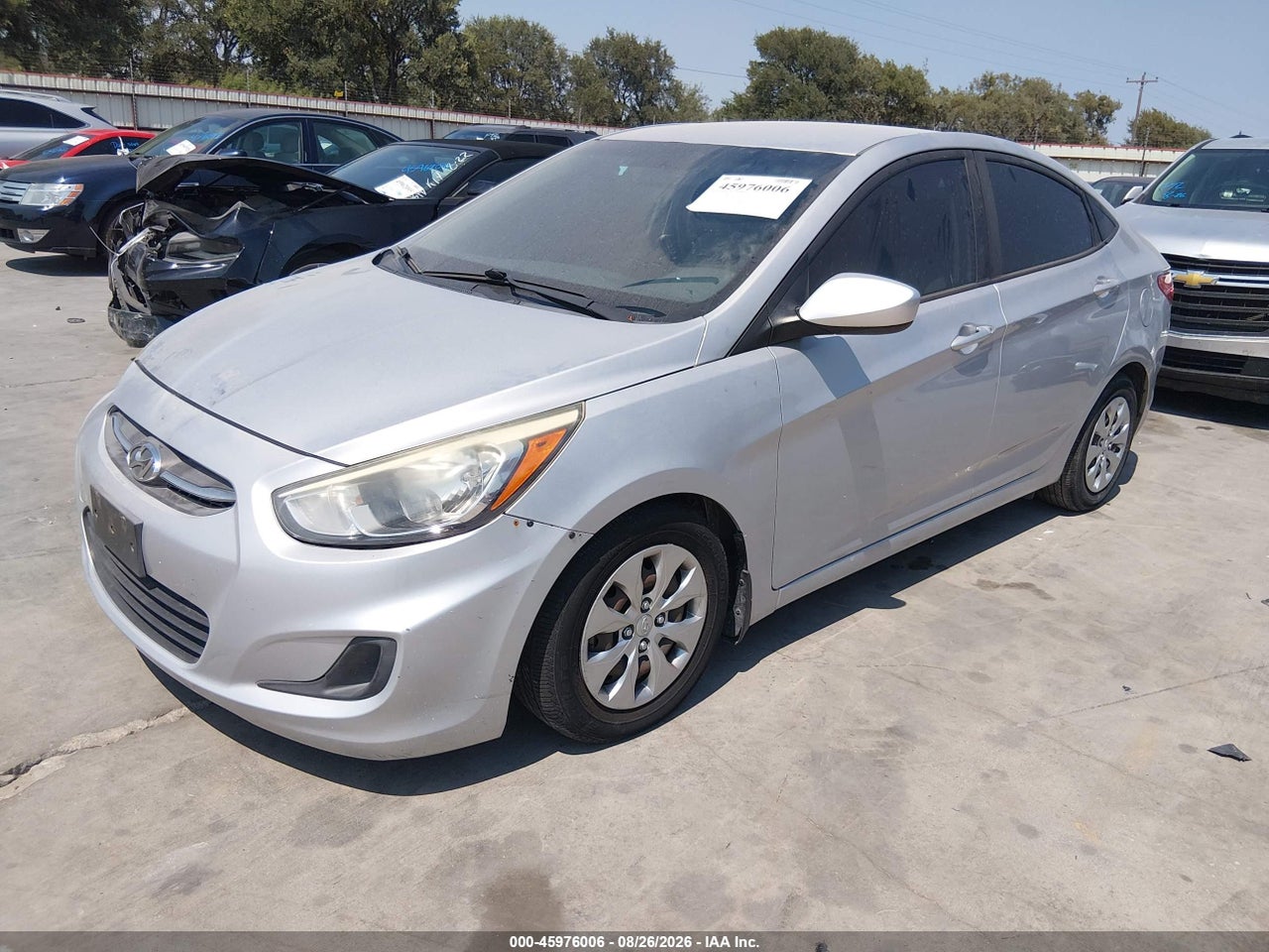2016 HYUNDAI ACCENT SE · 2/10