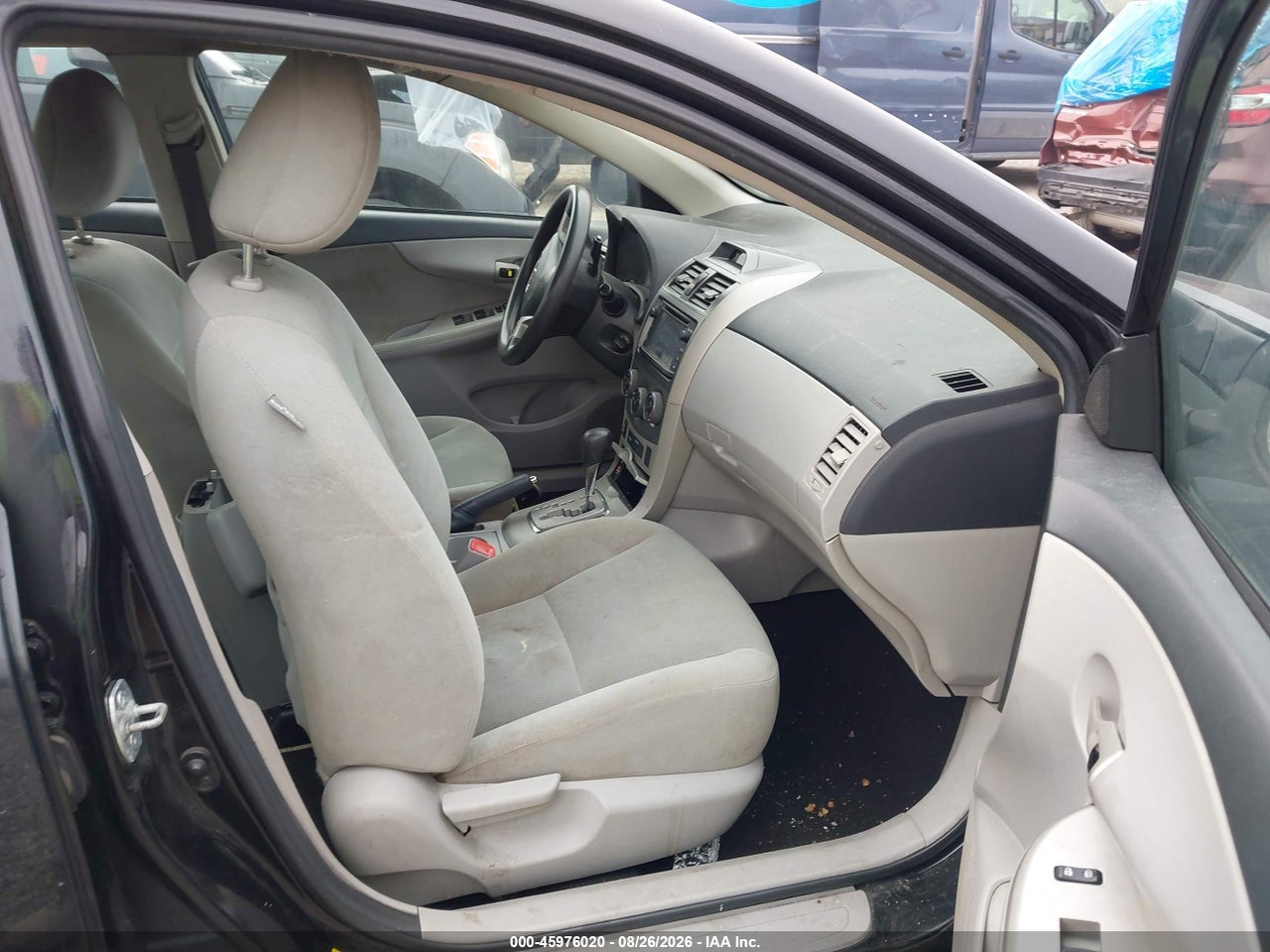 2013 TOYOTA COROLLA LE · 5/11