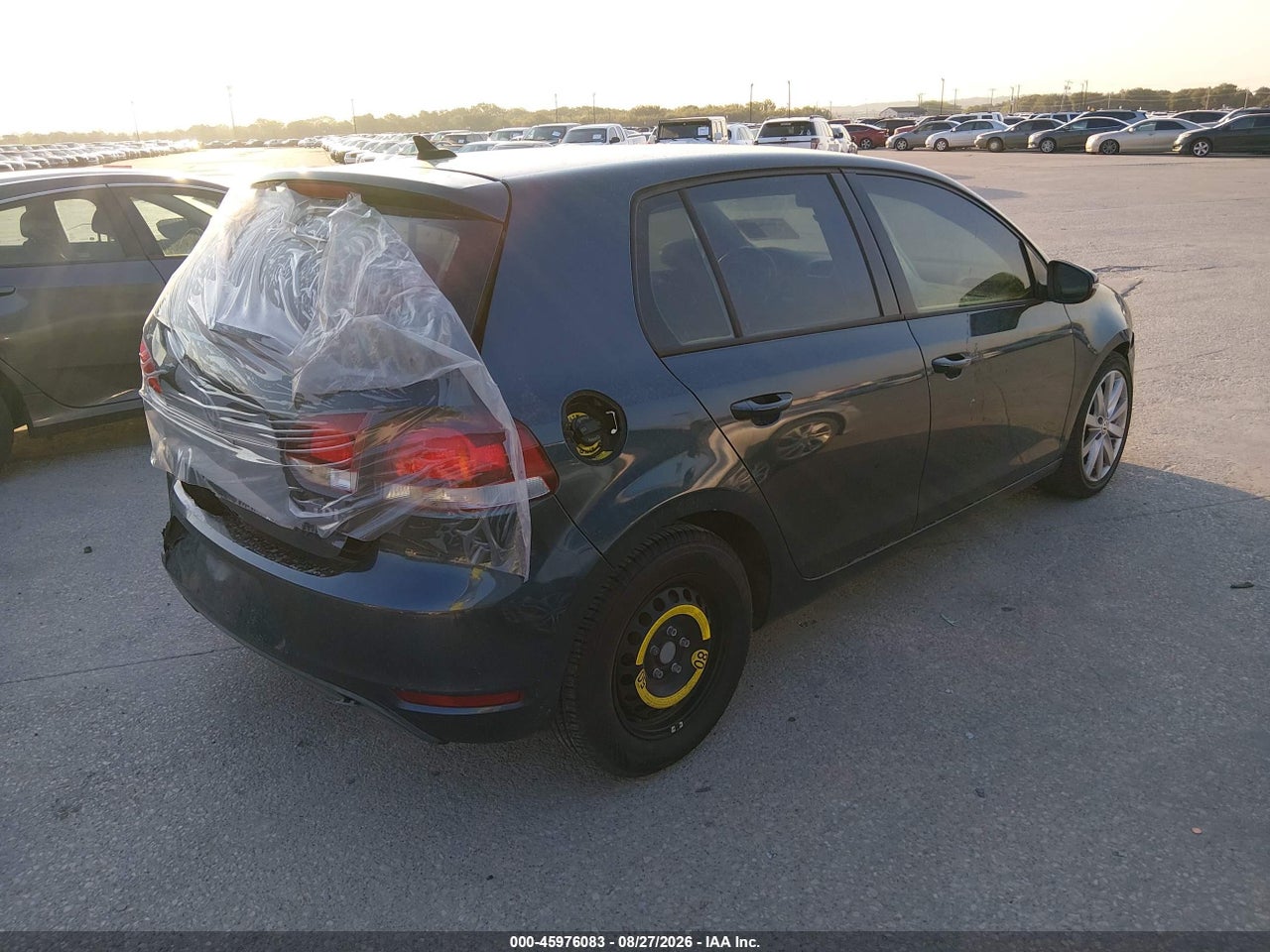 2011 VOLKSWAGEN GOLF TDI 4-DOOR · 4/11