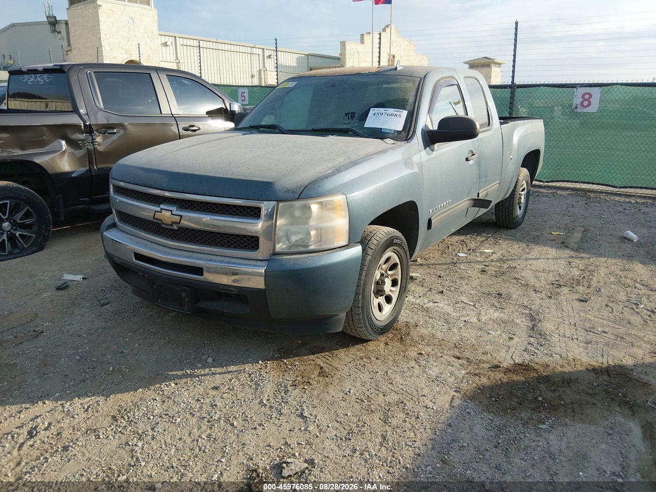 2011 CHEVROLET SILVERADO 1500 LS · 2/10