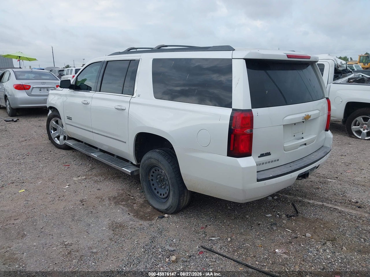 2017 CHEVROLET SUBURBAN LT · 3/11