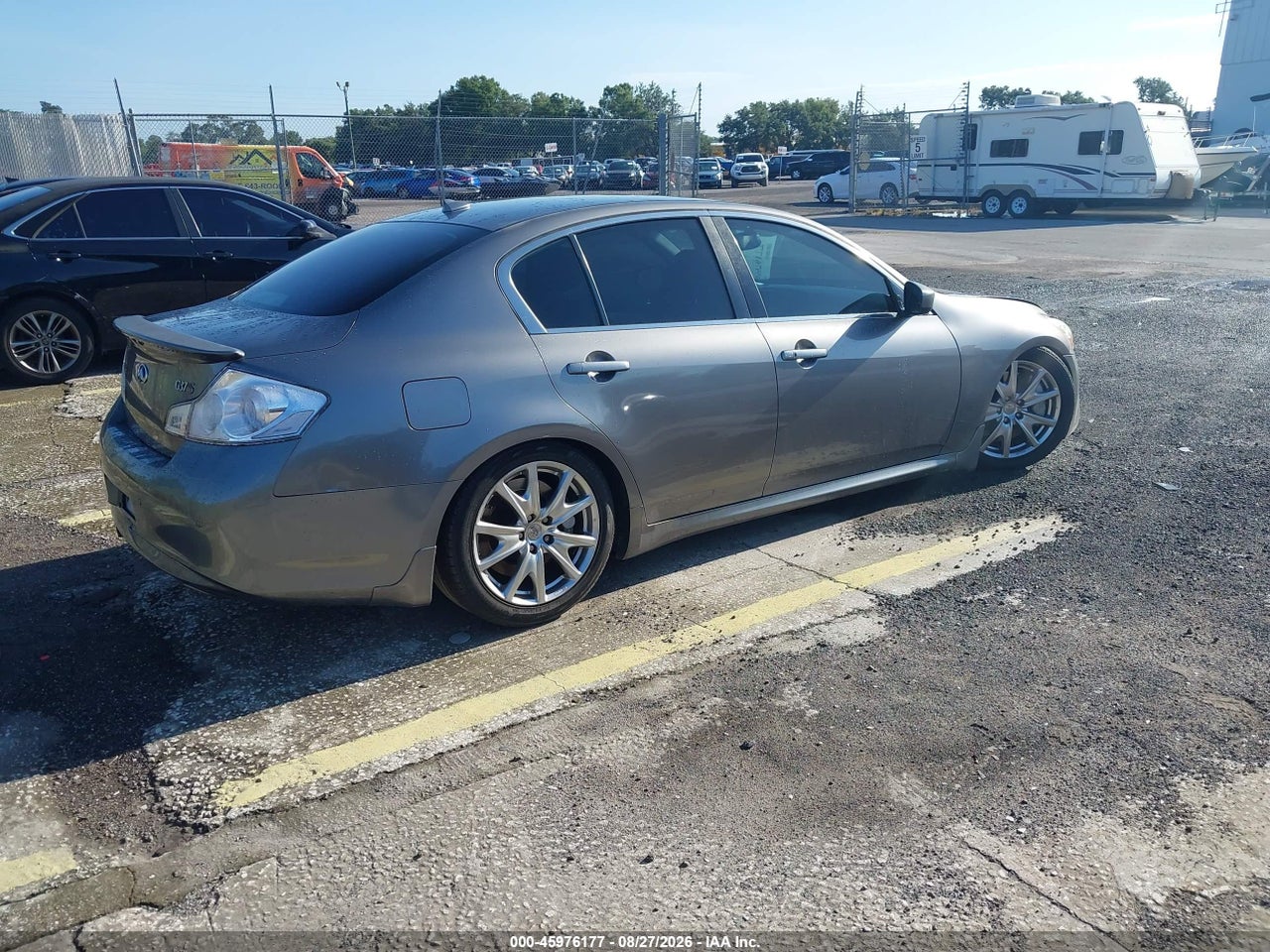 2013 INFINITI G37 JOURNEY · 4/11