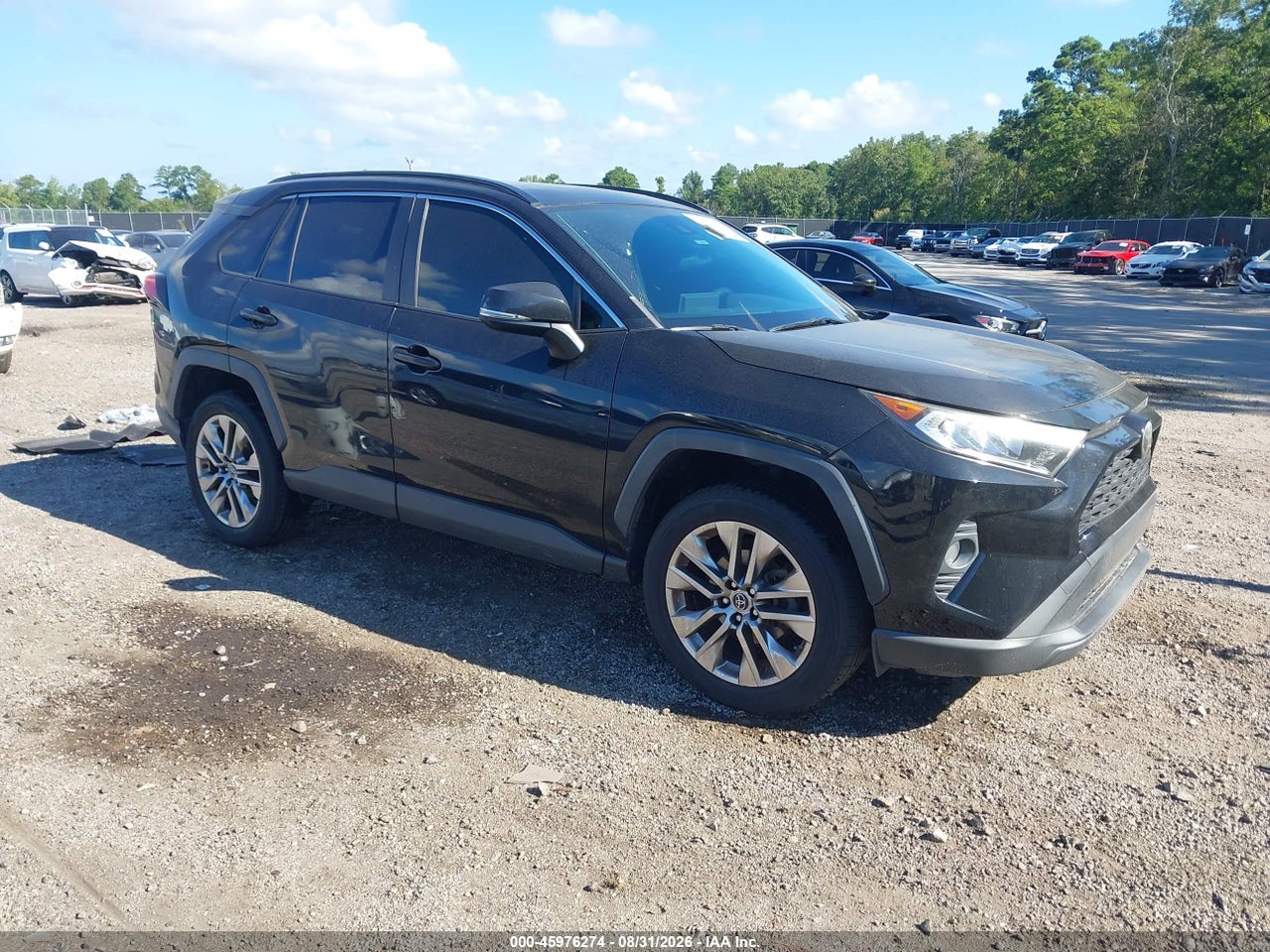 JTMC1RFV5KD****** · 2019 TOYOTA RAV4 XLE PREMIUM