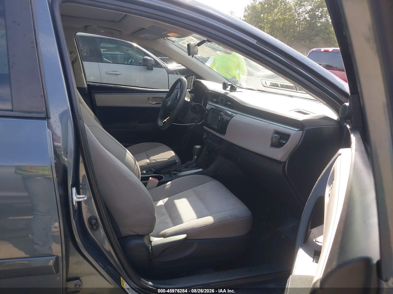 2015 TOYOTA COROLLA LE PLUS · 5/11