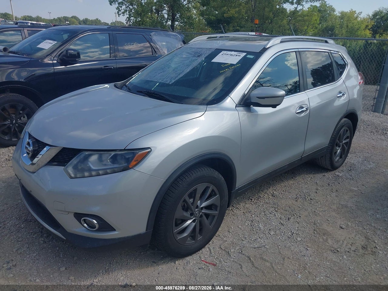 2016 NISSAN ROGUE SL · 2/11