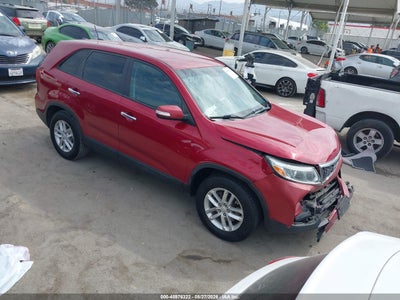 2015 KIA SORENTO LX