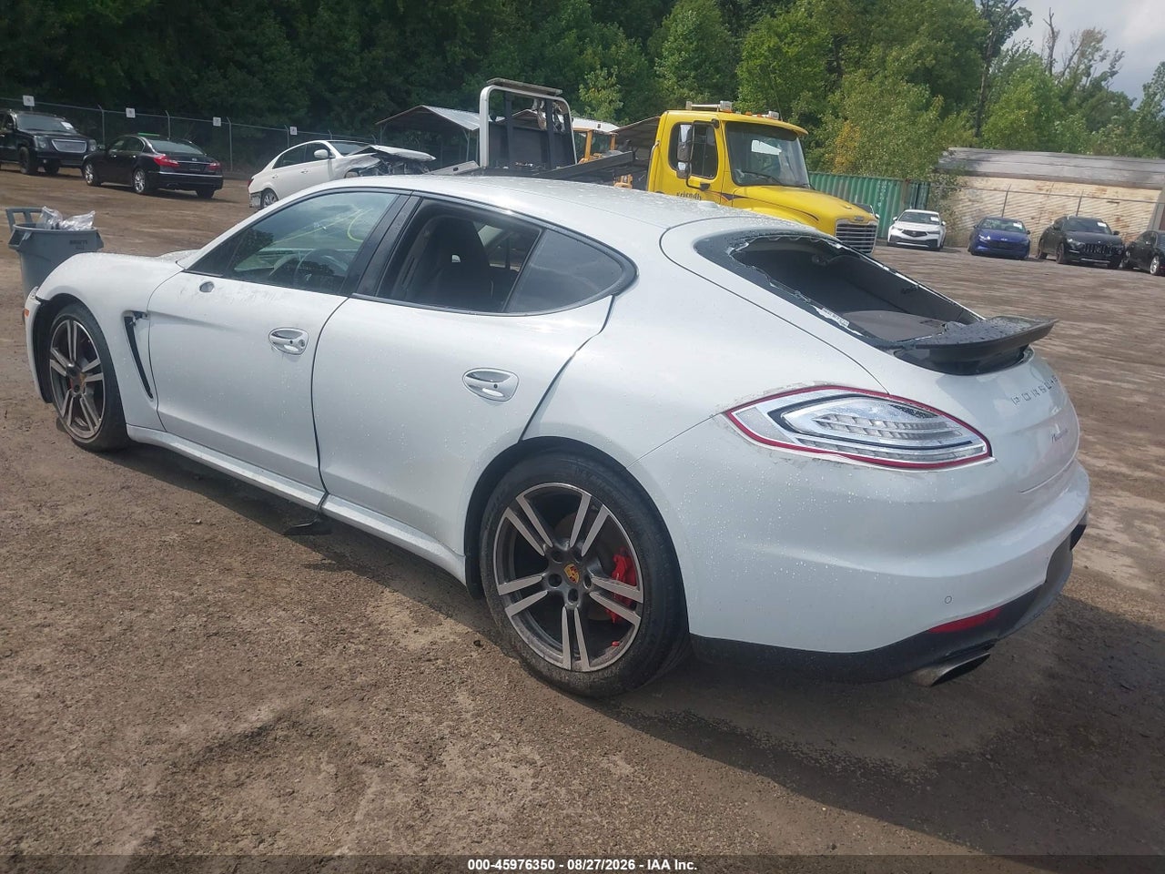 2016 PORSCHE PANAMERA 4 · 3/11