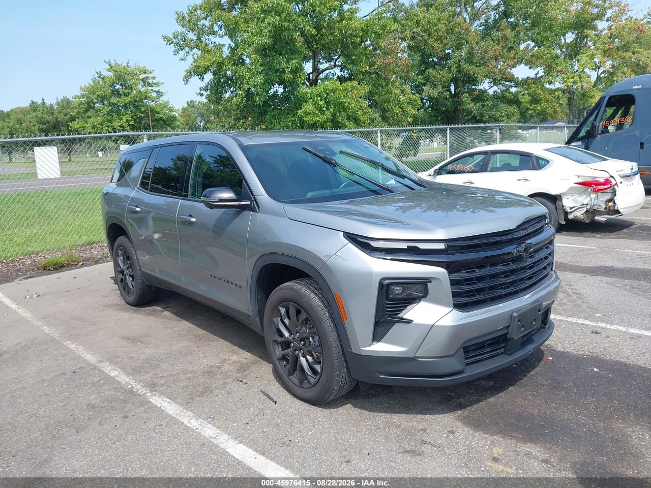 2024 CHEVROLET TRAVERSE FWD LS