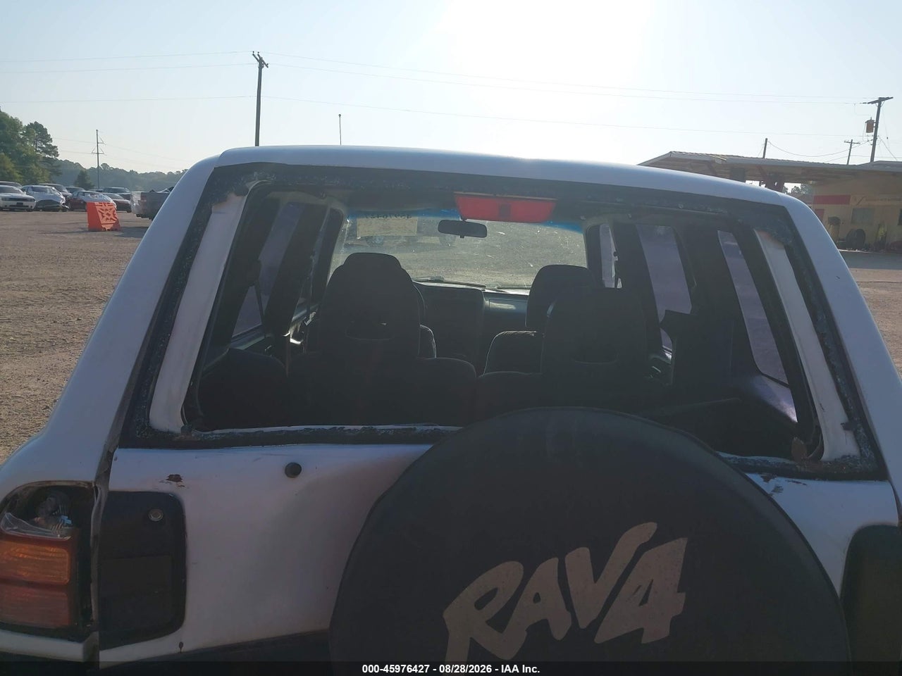2000 TOYOTA RAV4   · 6/11