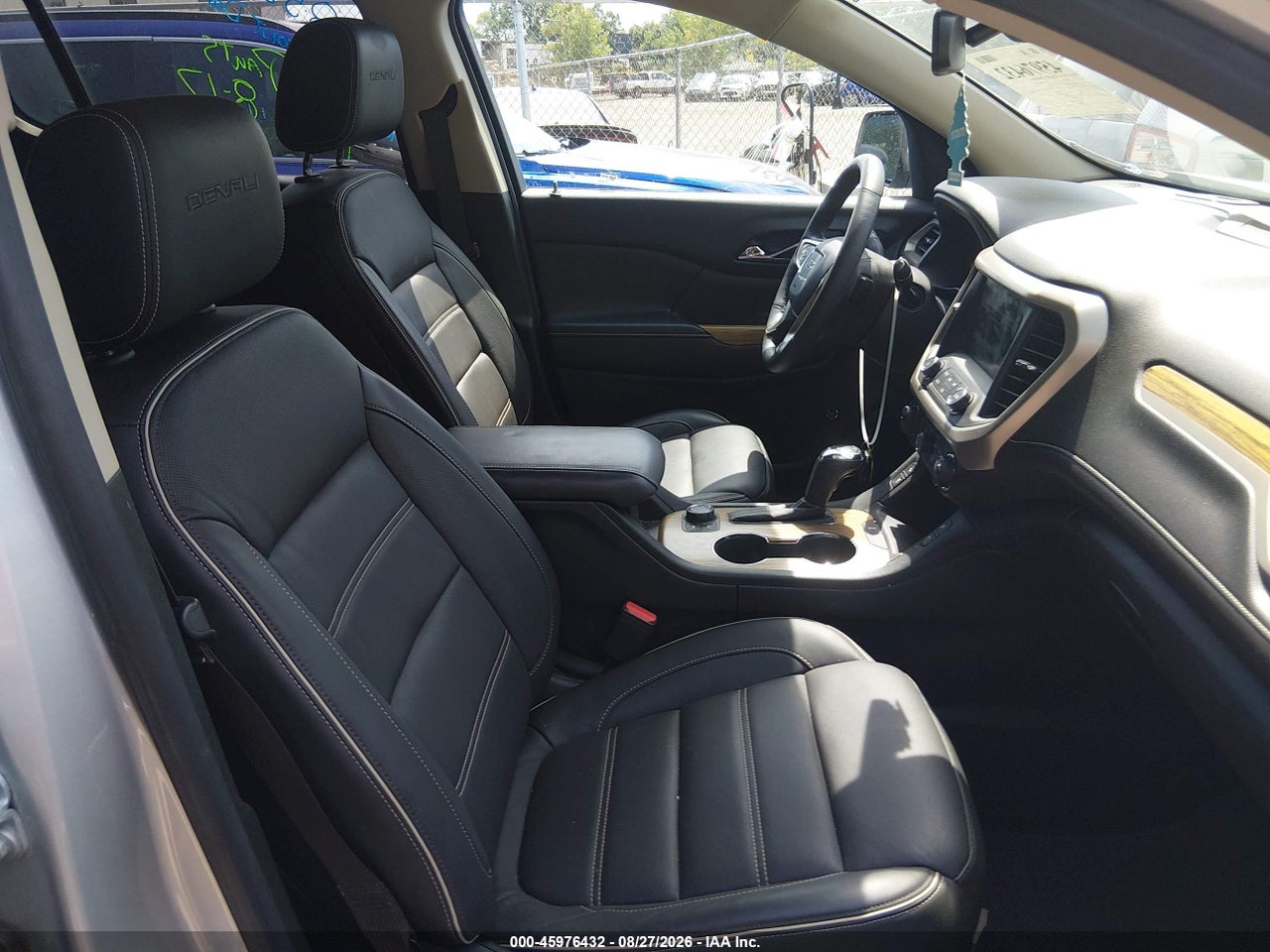 2017 GMC ACADIA DENALI · 5/11
