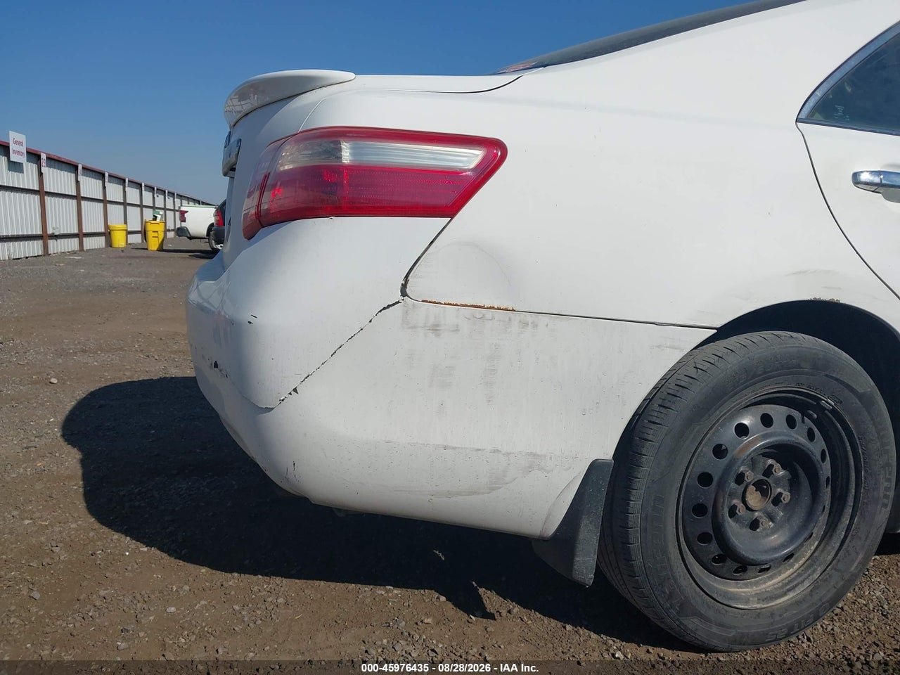 2009 TOYOTA CAMRY LE · 6/11