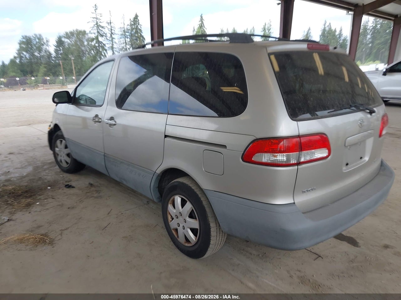2001 TOYOTA SIENNA CE · 3/11