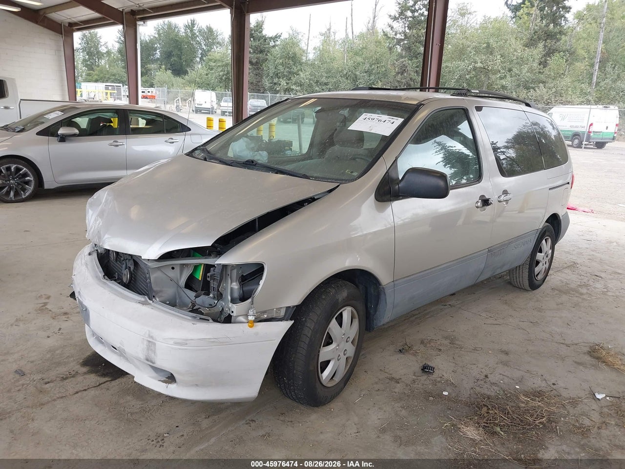 2001 TOYOTA SIENNA CE · 2/11