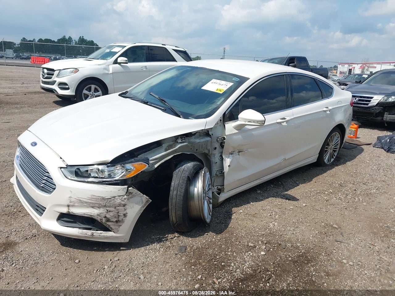 2014 FORD FUSION SE · 2/10