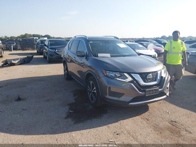 JN8AT2MT9LW****** · 2020 NISSAN ROGUE SV FWD