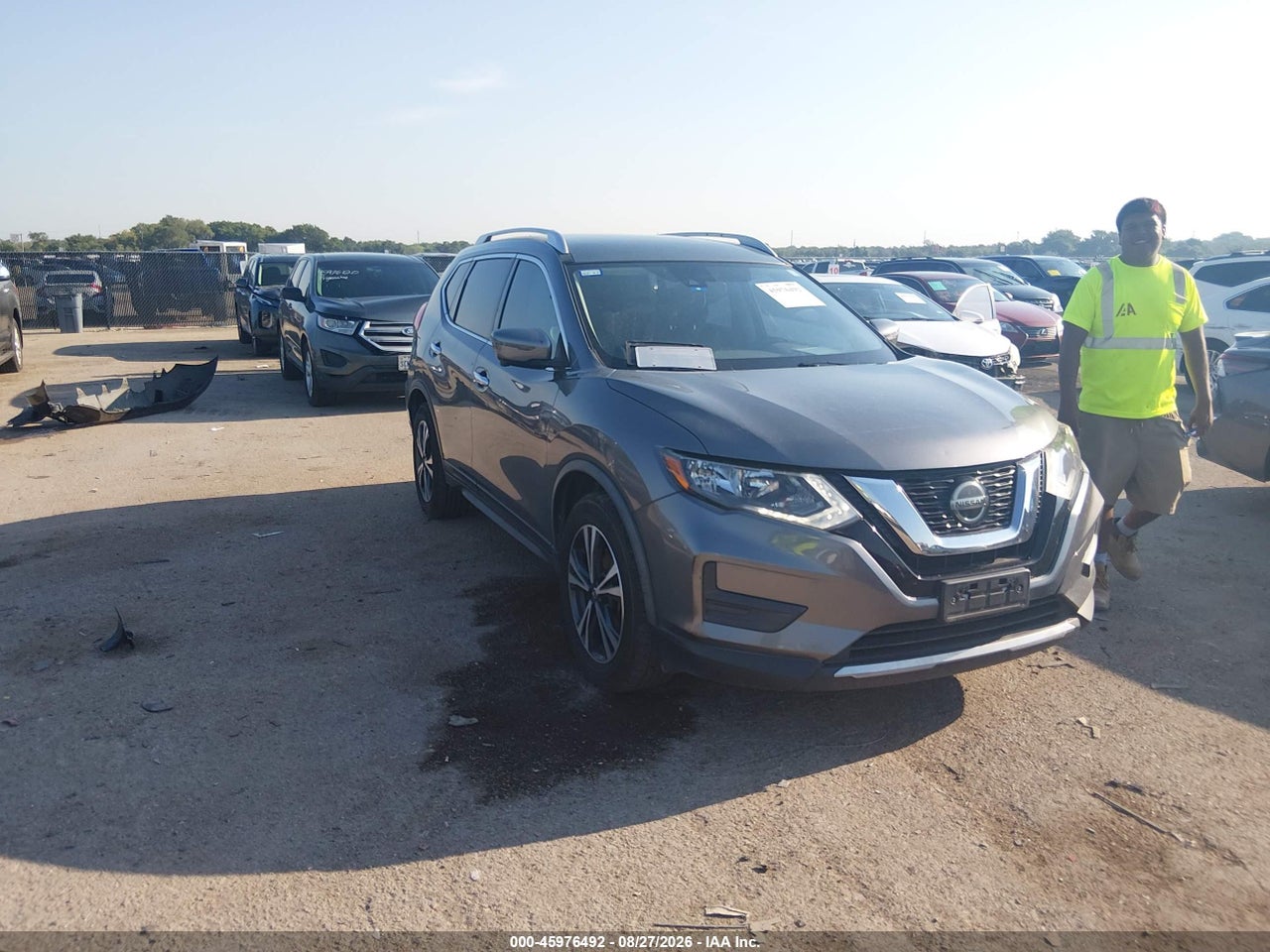 JN8AT2MT9LW****** · 2020 NISSAN ROGUE SV FWD