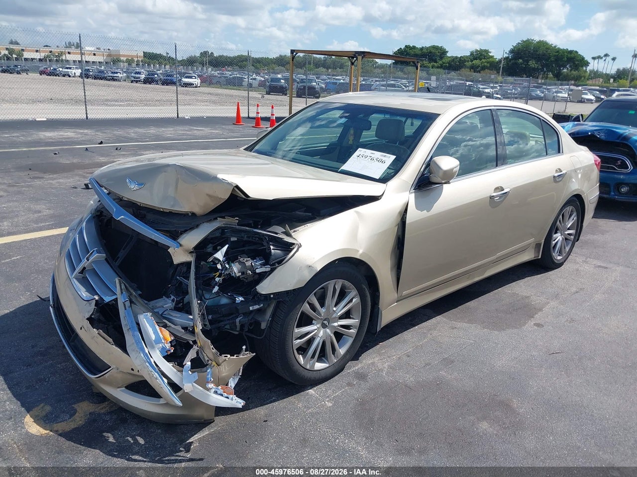 2012 HYUNDAI GENESIS 3.8 · 6/11