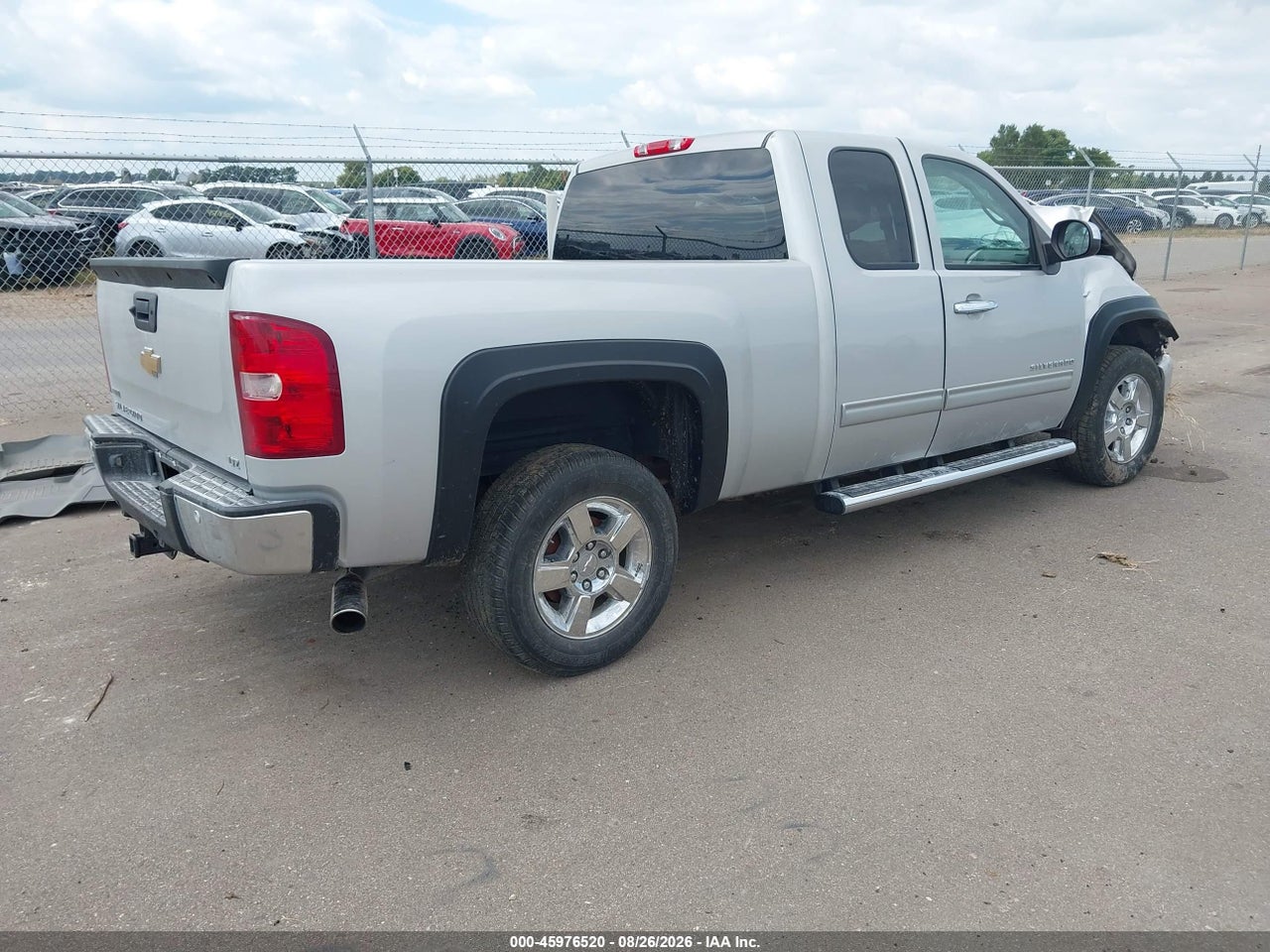 2011 CHEVROLET SILVERADO 1500 LTZ · 4/11