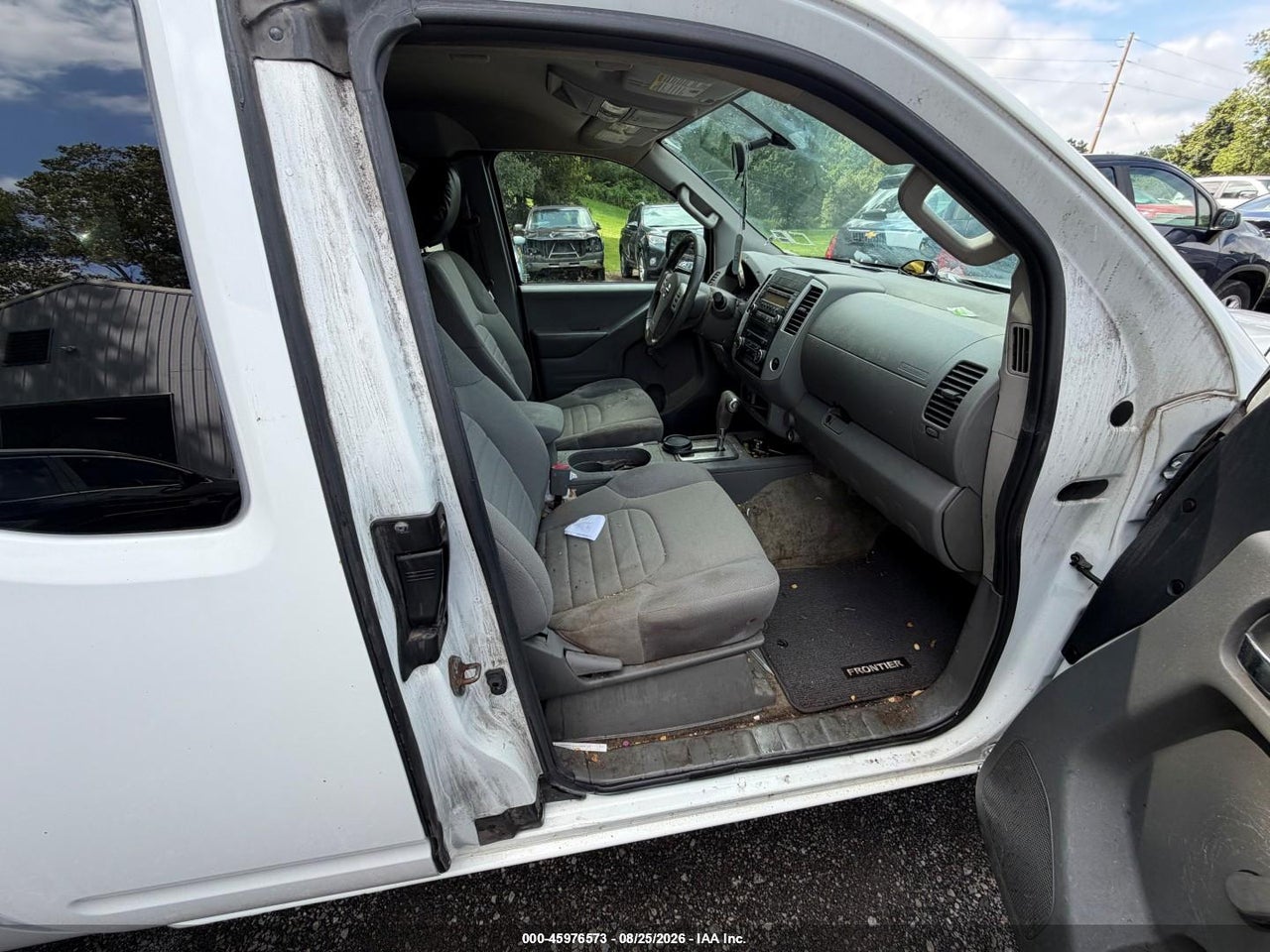 2016 NISSAN FRONTIER S · 5/11