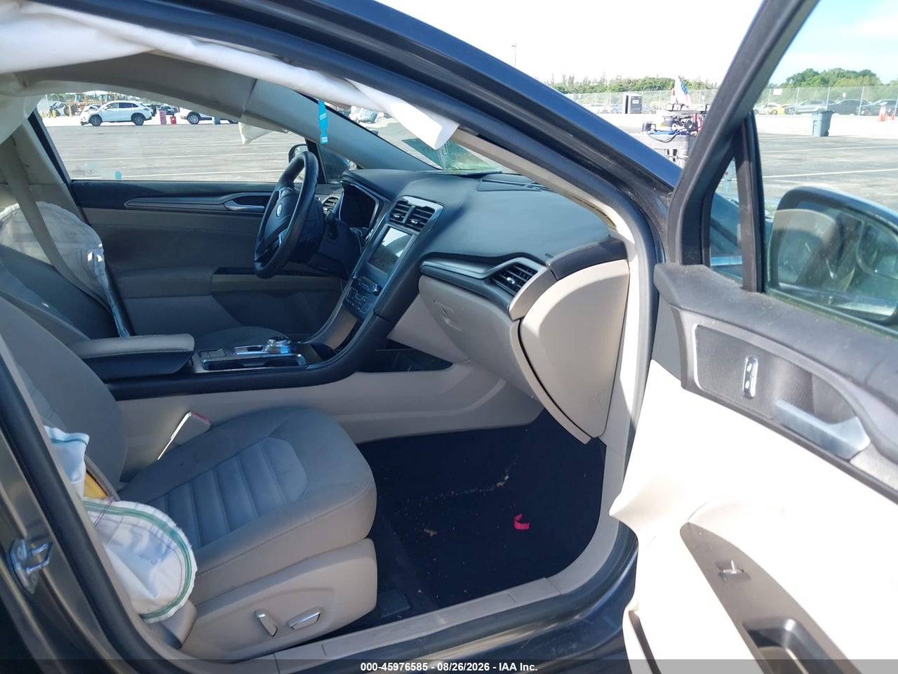 2017 FORD FUSION SE · 5/11