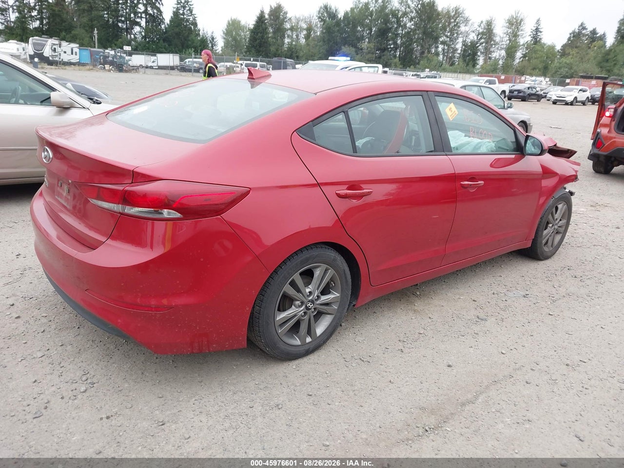 2017 HYUNDAI ELANTRA SE · 4/11