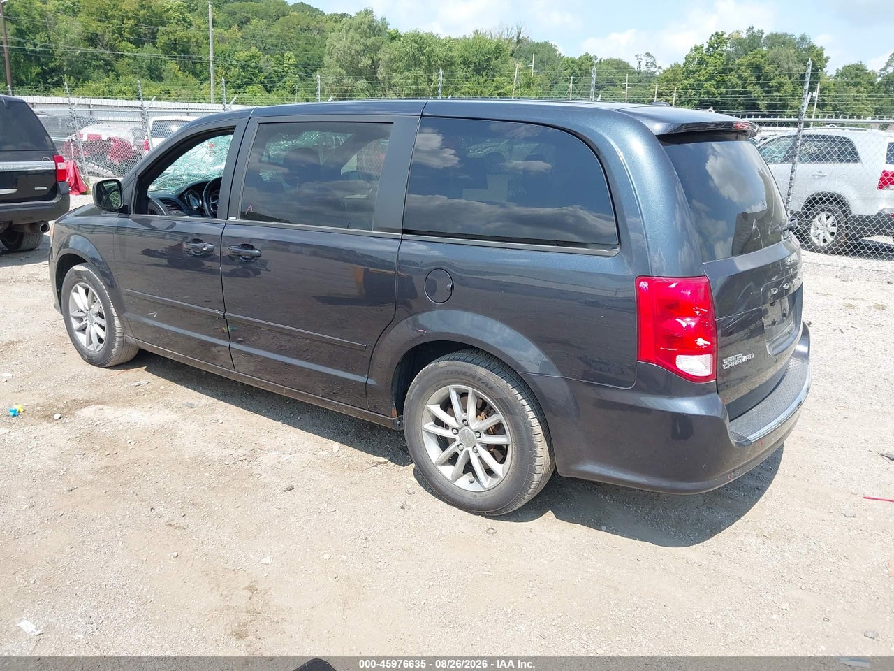 2014 DODGE GRAND CARAVAN R/T · 3/10