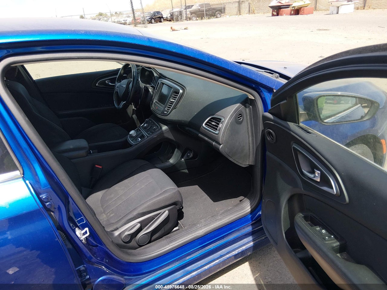 2016 CHRYSLER 200 LIMITED · 5/11