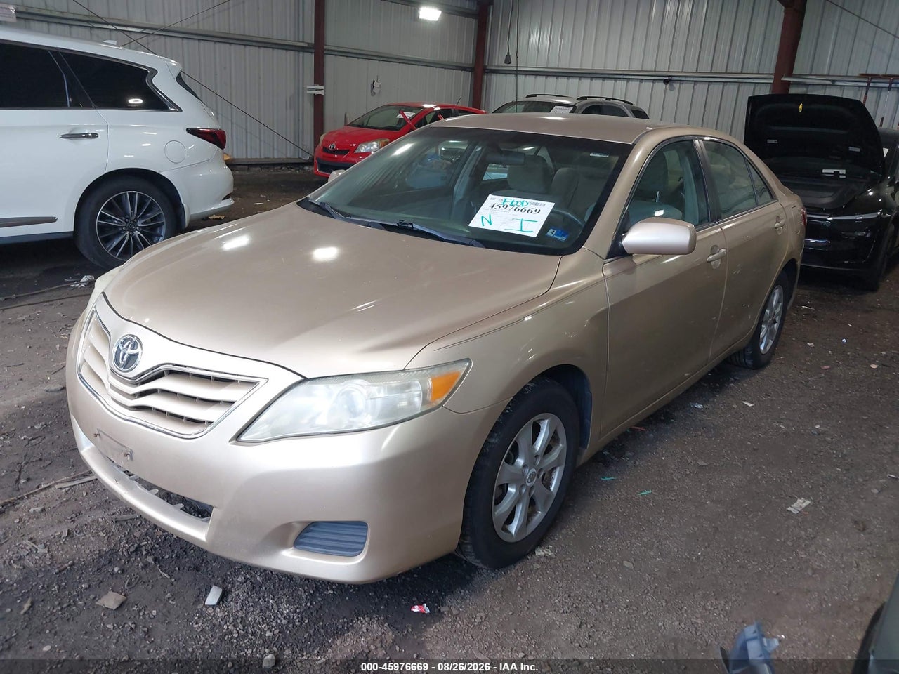 2011 TOYOTA CAMRY LE · 2/11