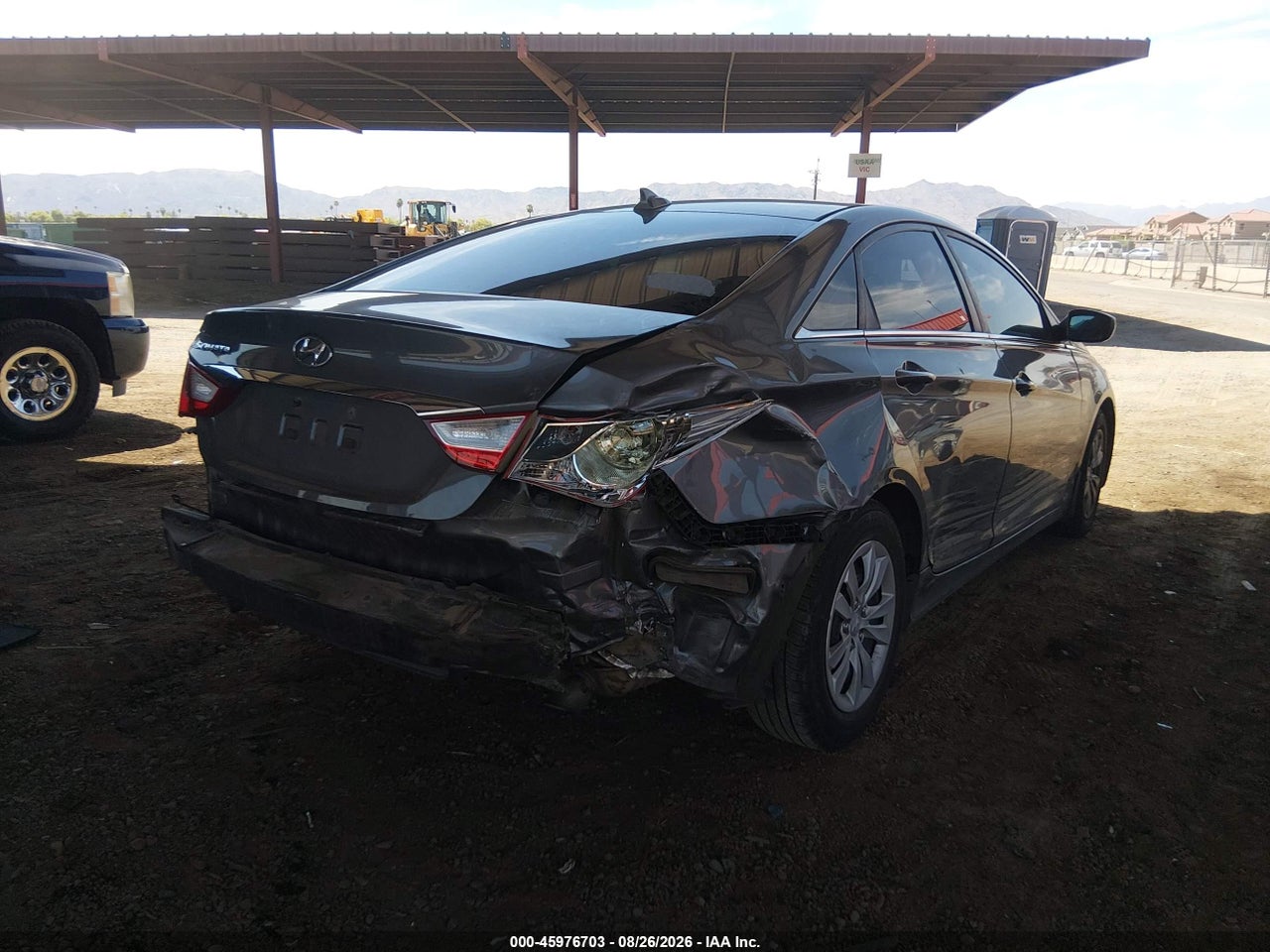2013 HYUNDAI SONATA GLS · 4/11