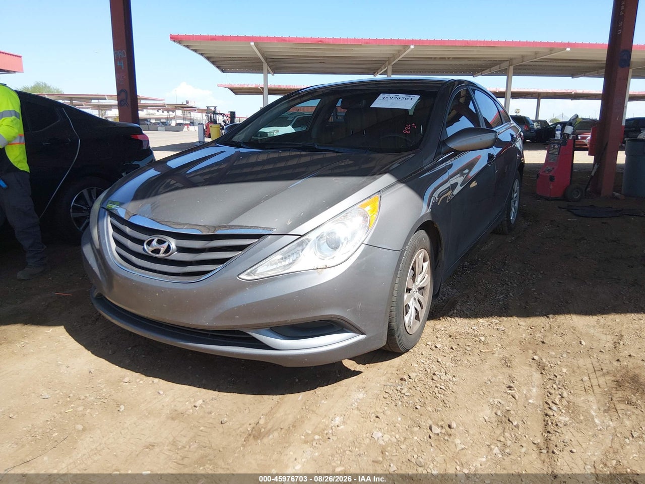 2013 HYUNDAI SONATA GLS · 2/11
