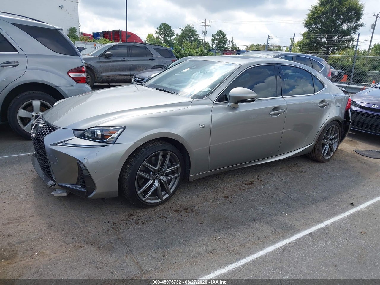 2019 LEXUS IS 300 · 2/11