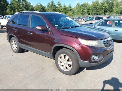 5XYKTCA12BG****** · 2011 KIA SORENTO LX