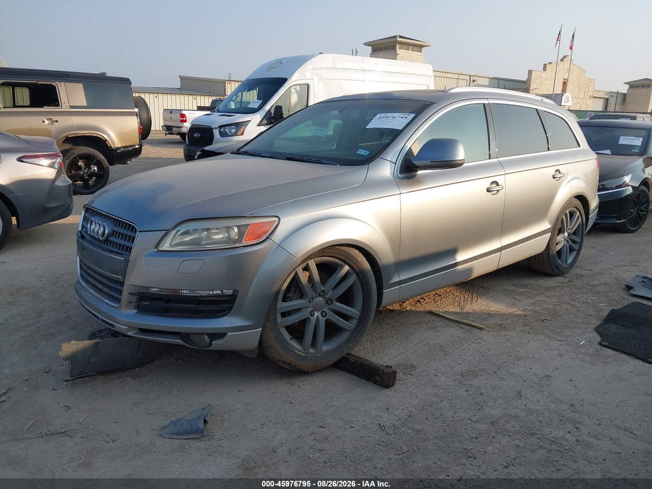 2007 AUDI Q7 4.2 PREMIUM · 2/11