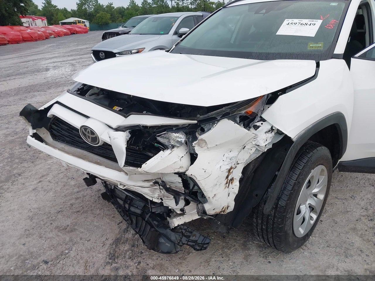 2020 TOYOTA RAV4 LE · 6/11