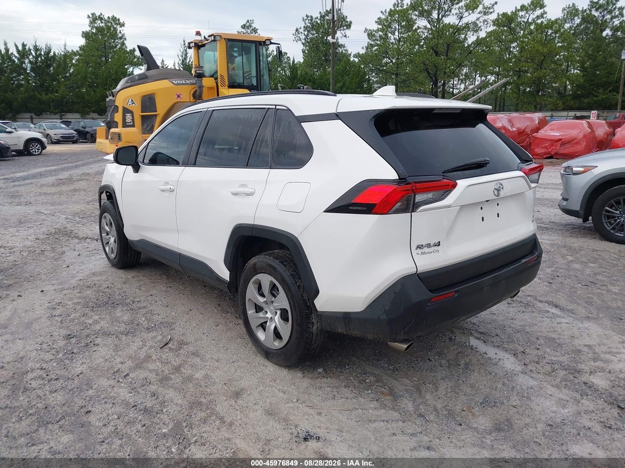 2020 TOYOTA RAV4 LE · 3/11