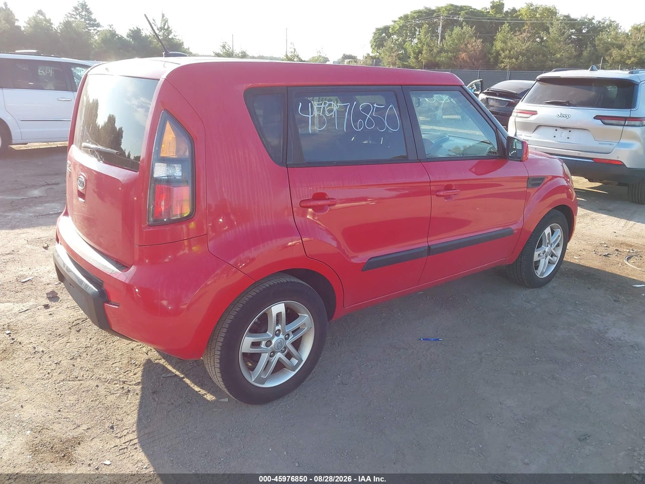 2011 KIA SOUL + · 4/11