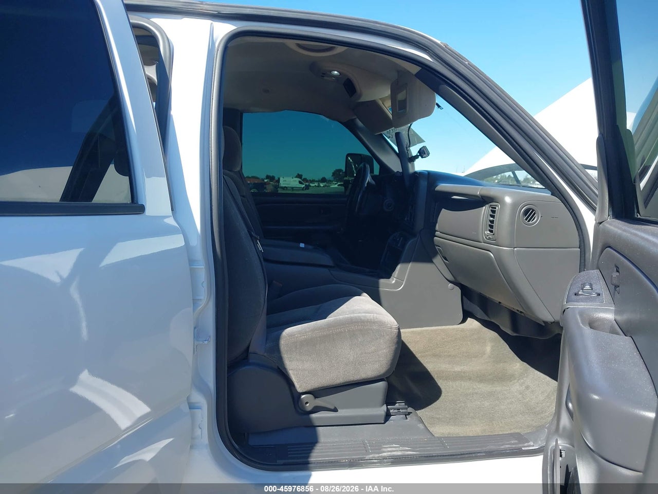 2006 CHEVROLET SILVERADO 2500HD LT2 · 5/11