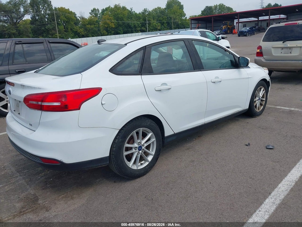 2017 FORD FOCUS SE · 4/11