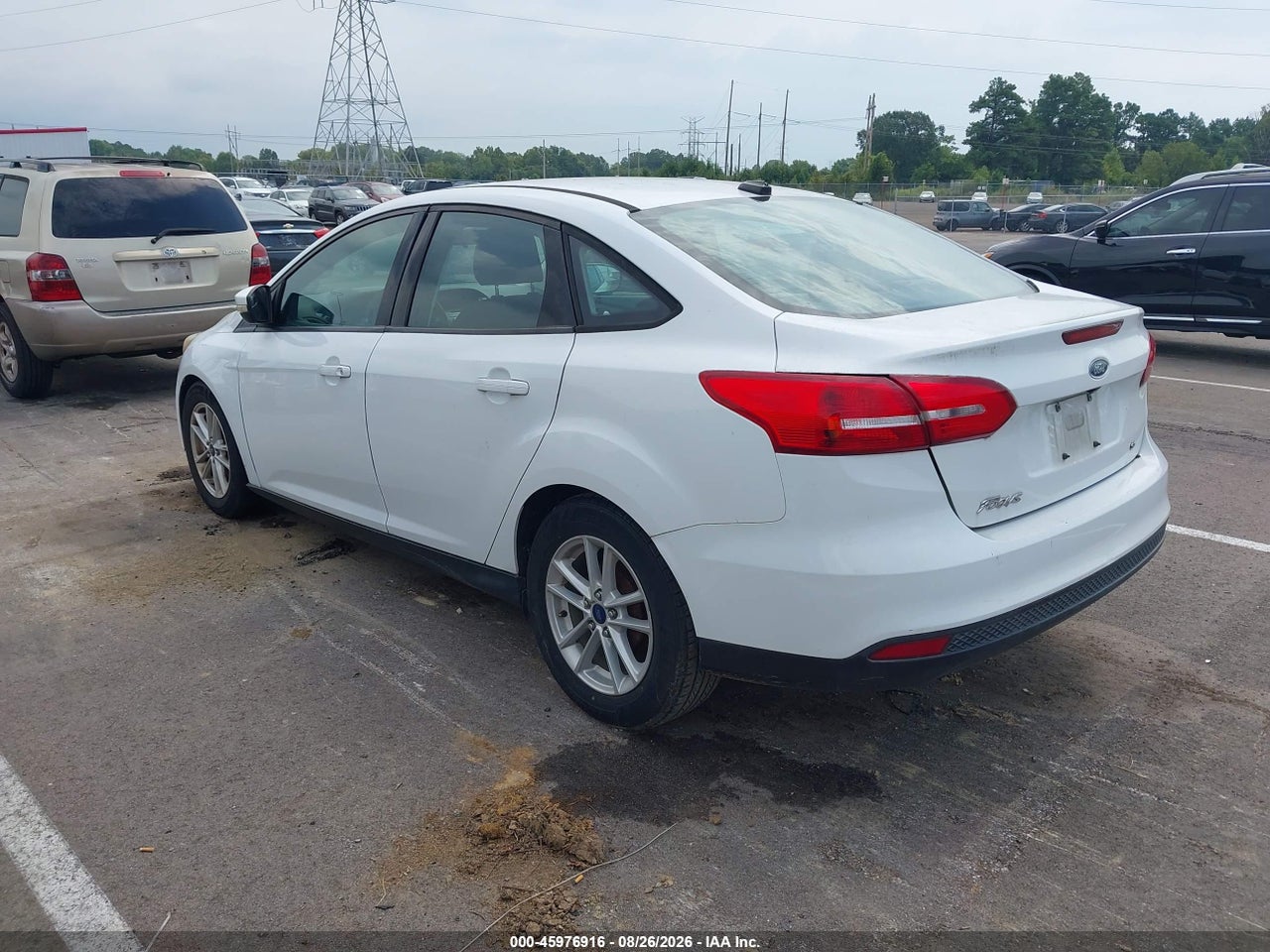2017 FORD FOCUS SE · 3/11