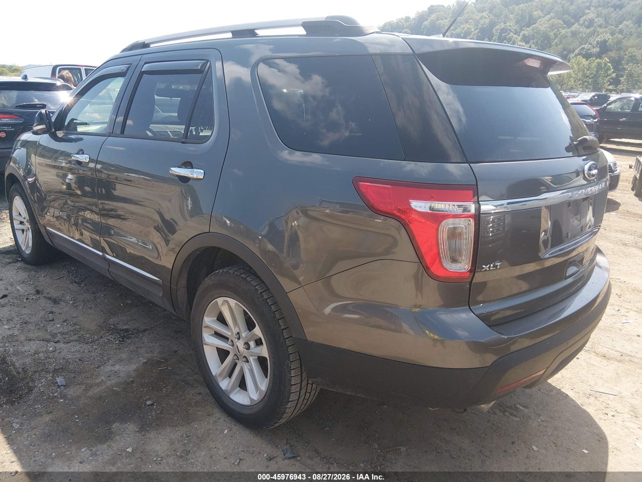2015 FORD EXPLORER XLT · 3/11