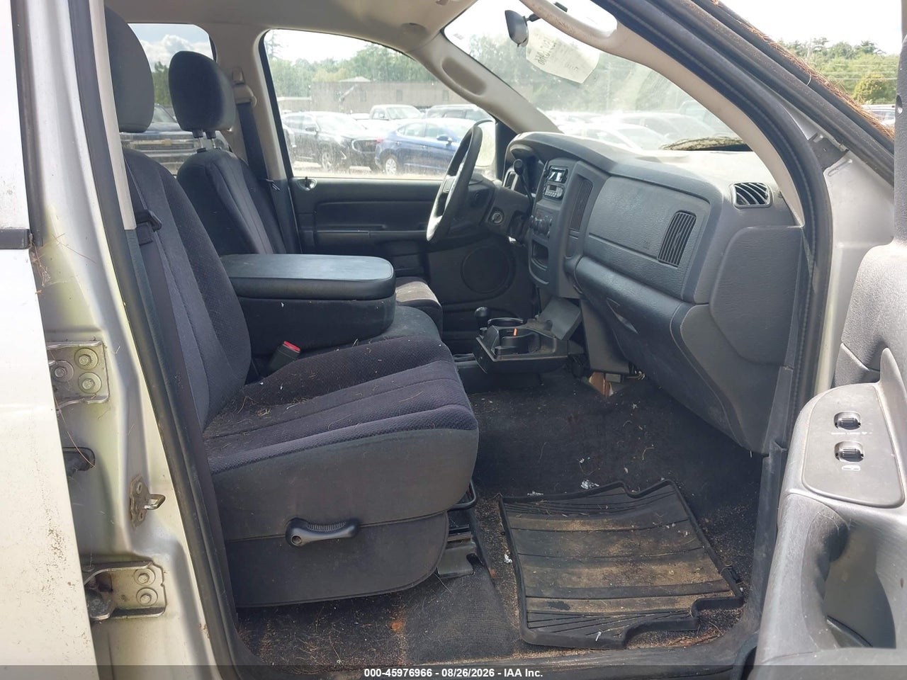 2004 DODGE RAM 1500 SLT/LARAMIE · 5/11