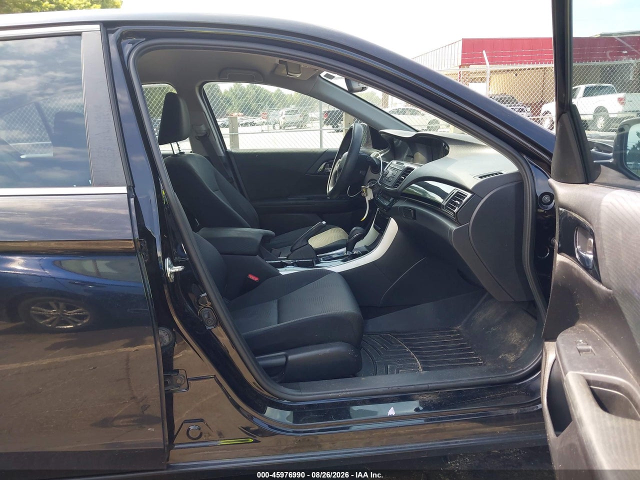 2016 HONDA ACCORD LX · 5/11