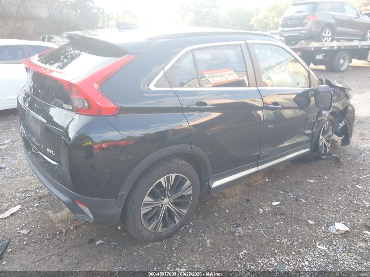 2020 MITSUBISHI ECLIPSE CROSS SE/SEL · 4/8